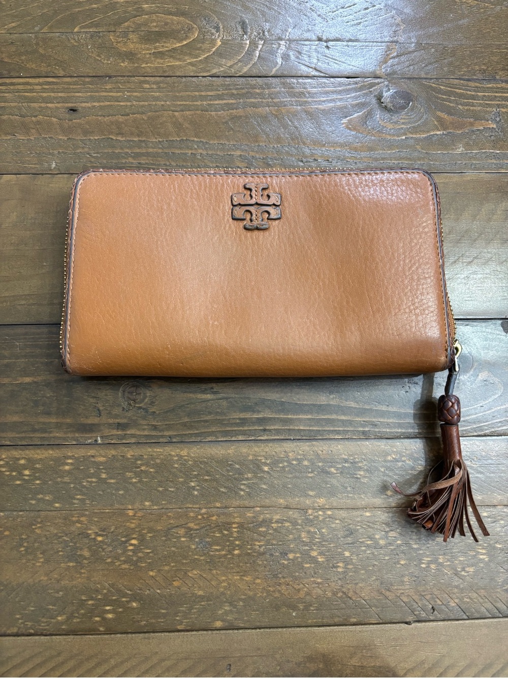 Tory Burch Taylor Zip-Around Continental Wallet